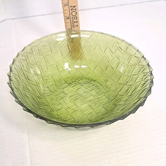 Vtg 50's Indiana Pressed Glass Green Basket Weave Salad Snack Serving Bowl 9" - Picture 6 of 6